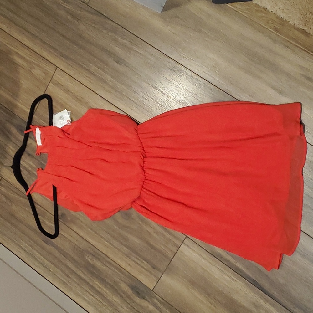Red above knee slit back dress